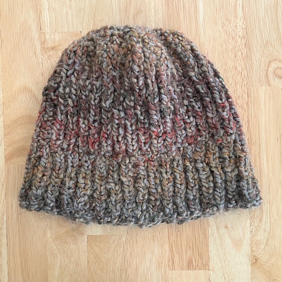 Hand Knit Earth Toned Gradient Knit Beanie Hat - Picture 2 of 4